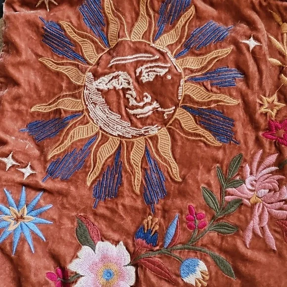 Johnny Was Celestin Velvet Tote  - Rare - EUC -  Price Firm - Picture 3 of 17